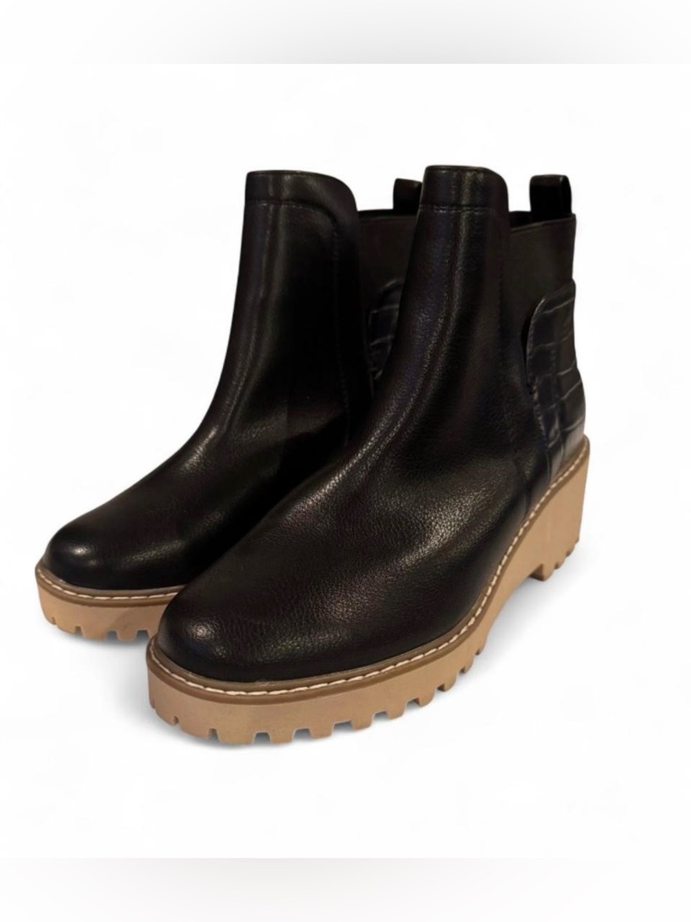 DV Dolce Vita Black Lug Sole Chelsea Boots Platform Ankle Boots